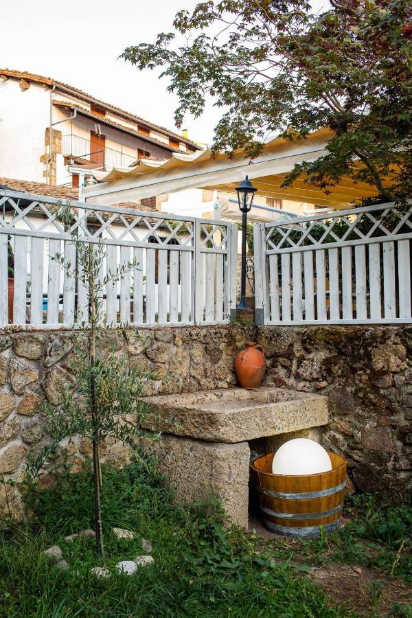 Hotel El Jardin Del Laurel Candelario Exteriér fotografie